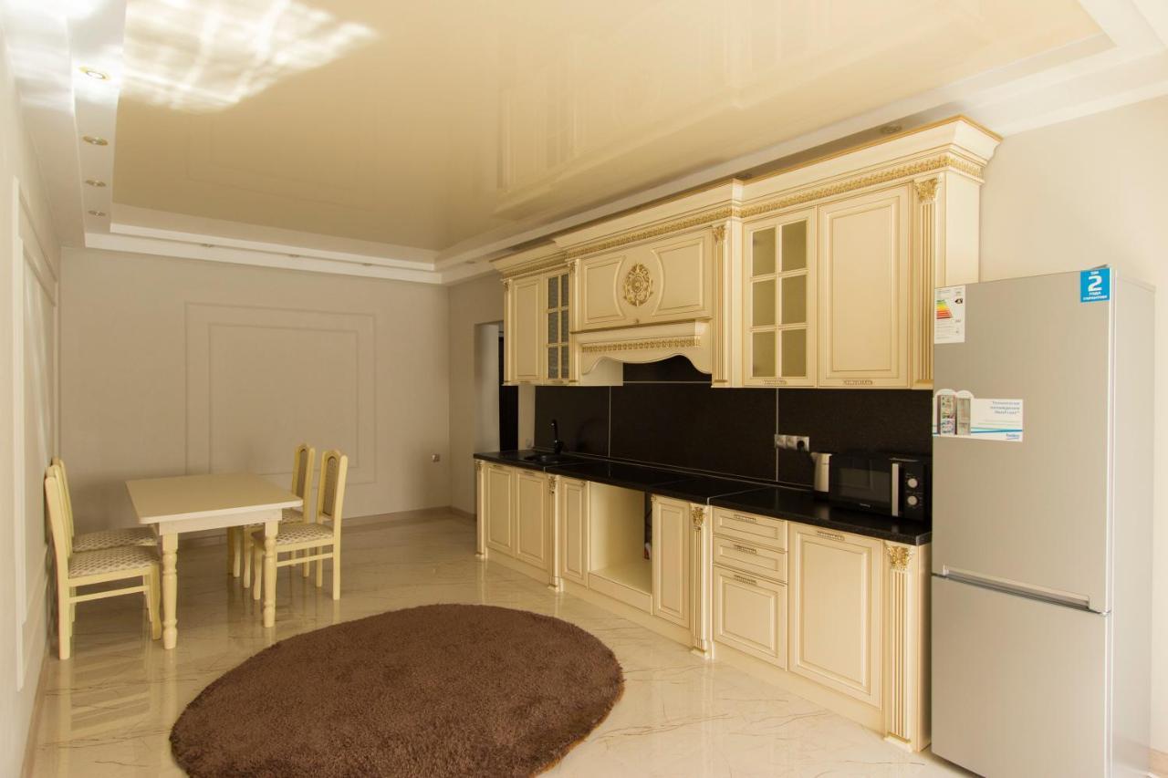 Residential Complex Central 261 Almaty Bagian luar foto